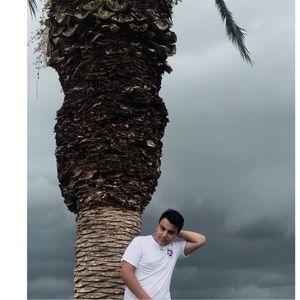 Meet your Posher, Diego